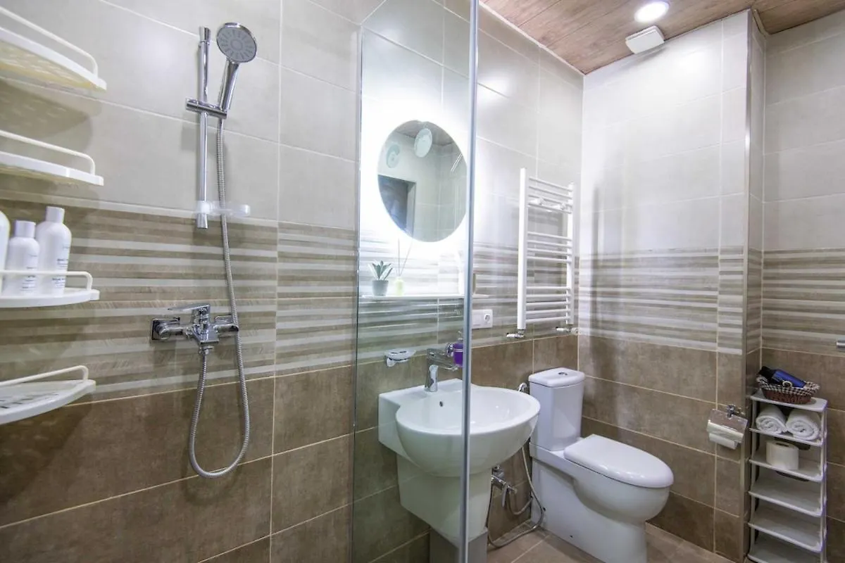 Cozy, Sweet Home With 1 Bedroom On Pekini Avenue Tbilisi 0*,  Geórgia